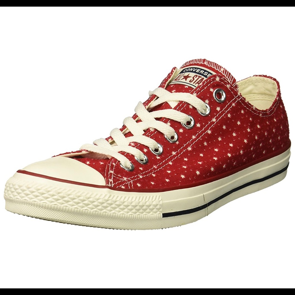 Unisex Chuck Taylor Perforated Stars Low Top Snkr